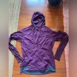 Patagonia Women’s Airshed Pro Pullover, Women’s Medium, Purple